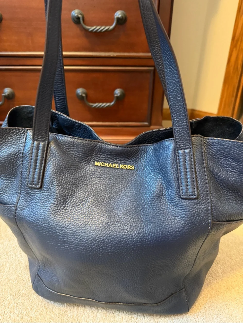 Michael Kors Navy Pebbled Leather Large Tote - Picture 2 of 3